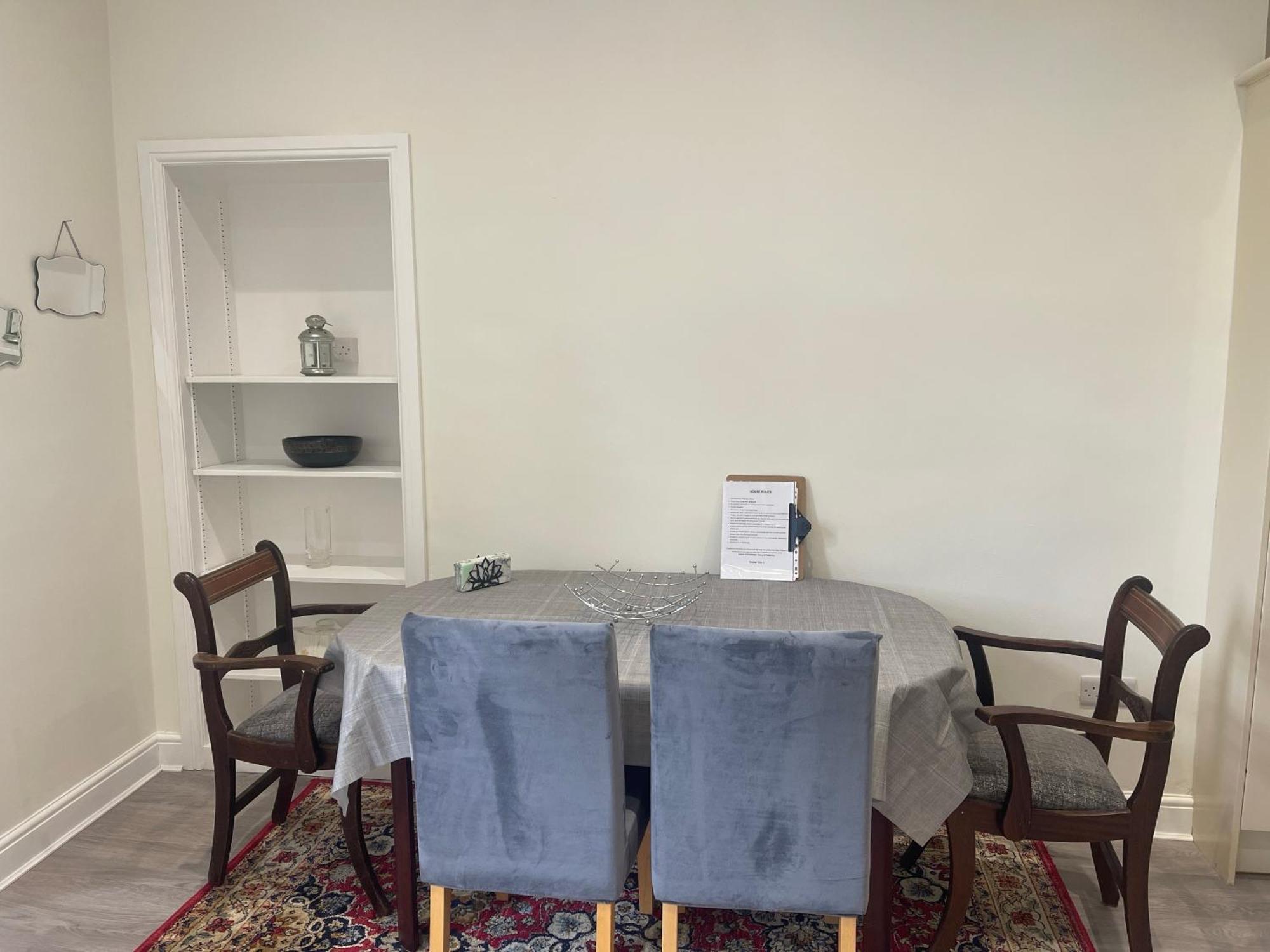 Entire Victorian House 2br - 4 Guests * Edinburgh