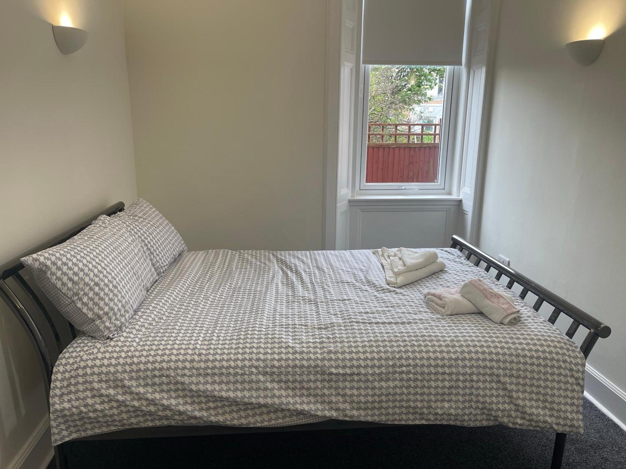 Apartment Entire Victorian House 2br - 4 Guests *